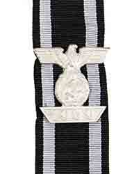 1939 Clasp w/ ribbon